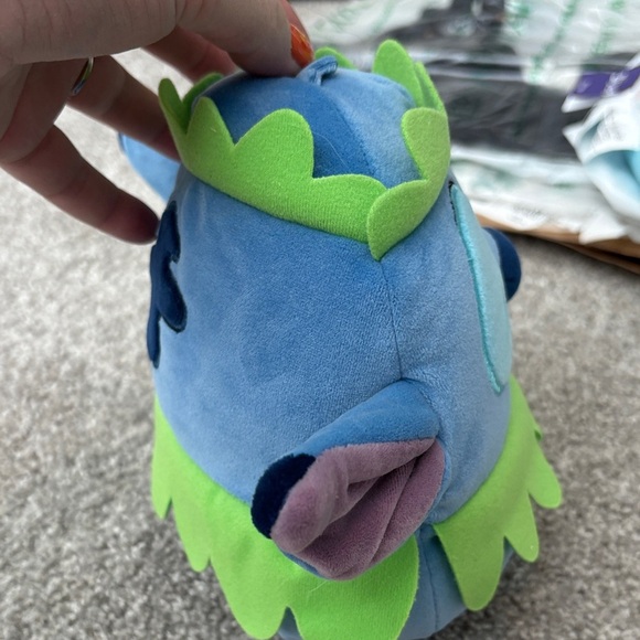 Disney Stitch Squishmallow Hawaiian hula NWT - Picture 7 of 8